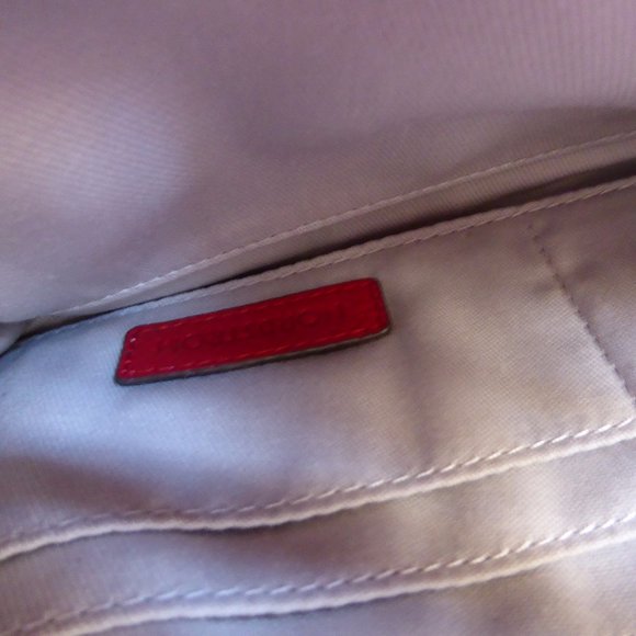 NORDSTROM GENUINE LEATHER CROSSBODY BAG, W 8.5" X H 5.5"X D 0.5", NEW - Picture 9 of 11